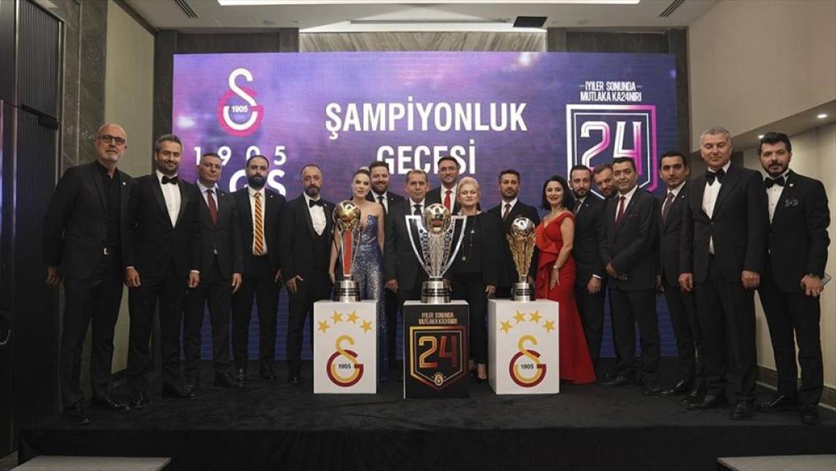 Galatasaray, 24. şampiyonluğunu Ankara'da kutladı