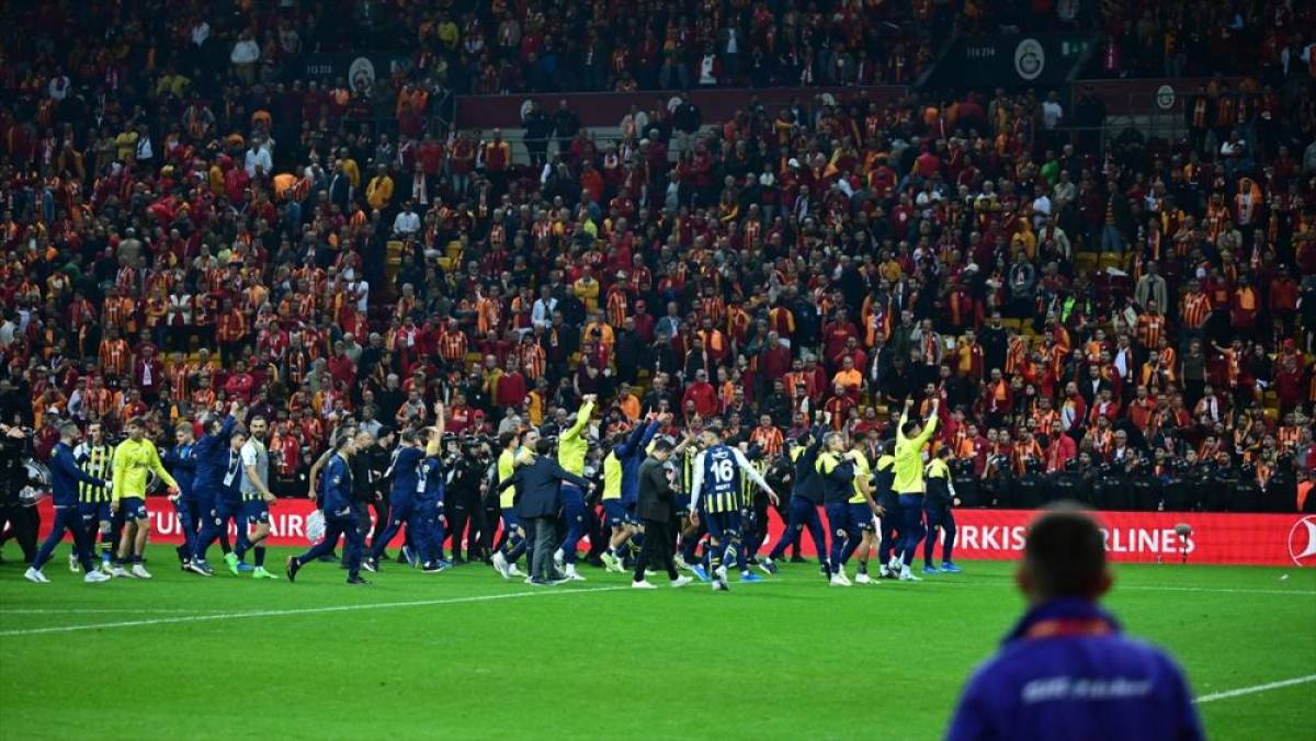 Galatasaray'dan Maç Sonrası Skandal Açıklamalar! Fenerbahçe Tepki Gösterdi!