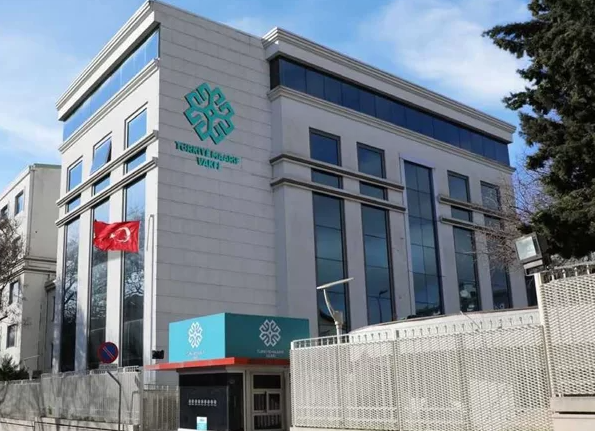 Erdoğan imzaladı: MEB, Türkiye Maarif Vakfı'na para aktaracak